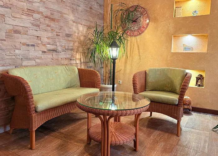 Burel 56 アパート